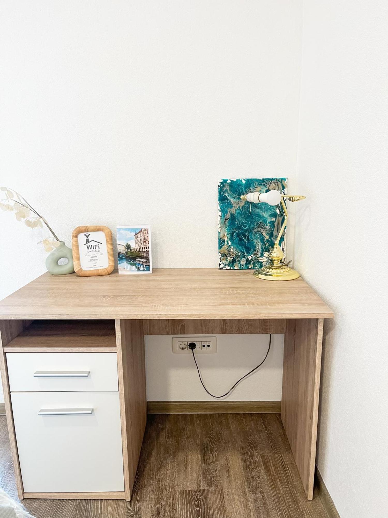 Anita'S Studio Apartments Ljubljana Ngoại thất bức ảnh