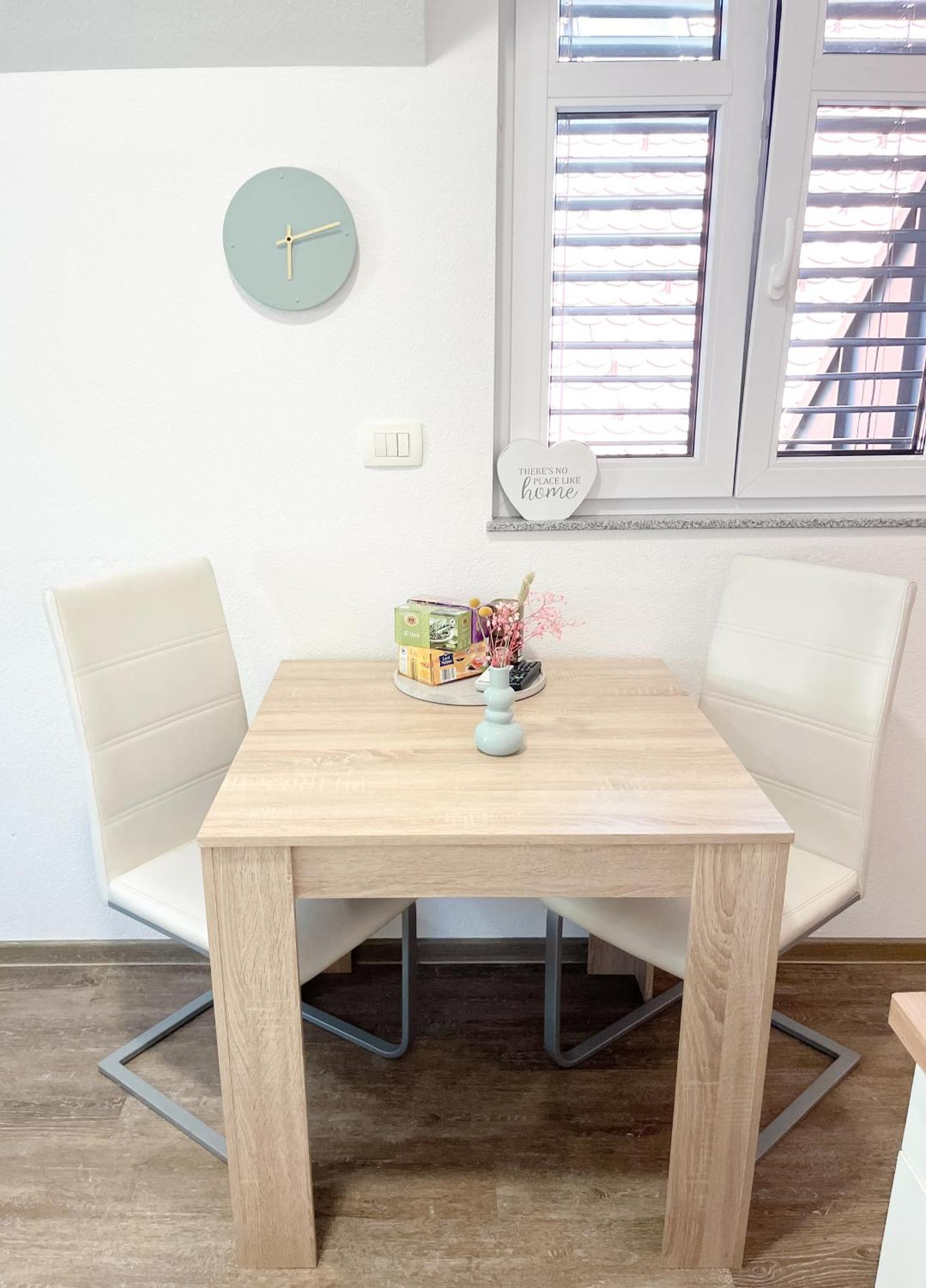 Anita'S Studio Apartments Ljubljana Ngoại thất bức ảnh