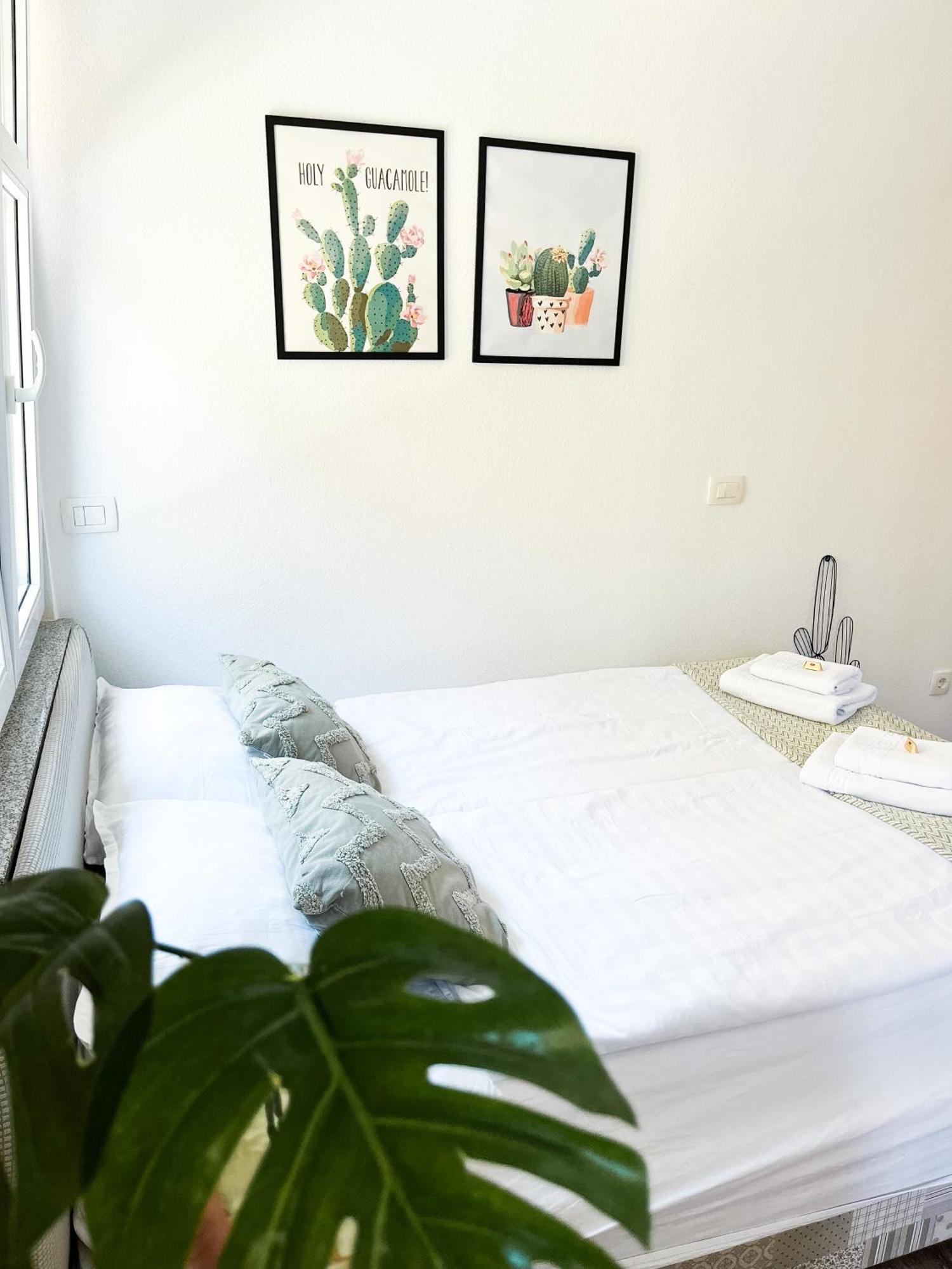 Anita'S Studio Apartments Ljubljana Ngoại thất bức ảnh
